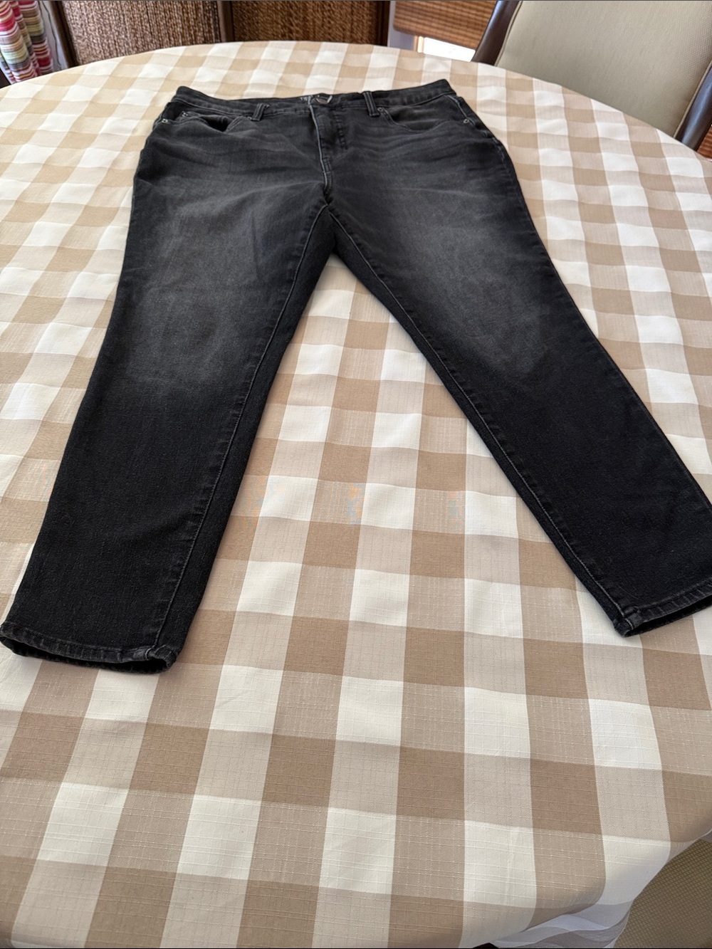 Black Denim Jeans - Classic Straight Fit